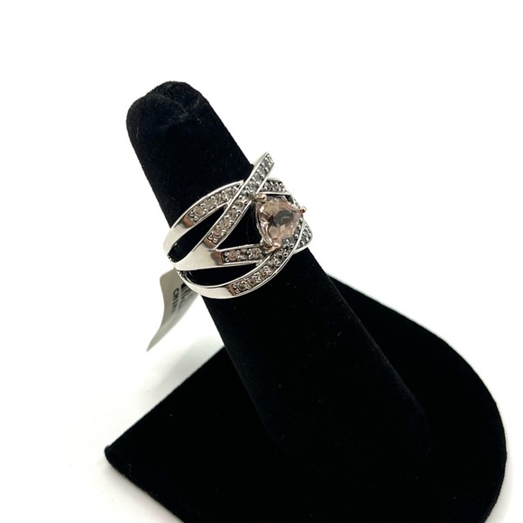 Ring Pink - Clear Quartz Anniversary or Wedding Band size 6 Sterling Silver 925 - Picture 2 of 11